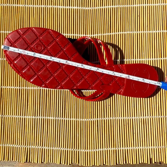 Chanel, Red and Black Rose Camelia Sandals - Picture 8 of 10